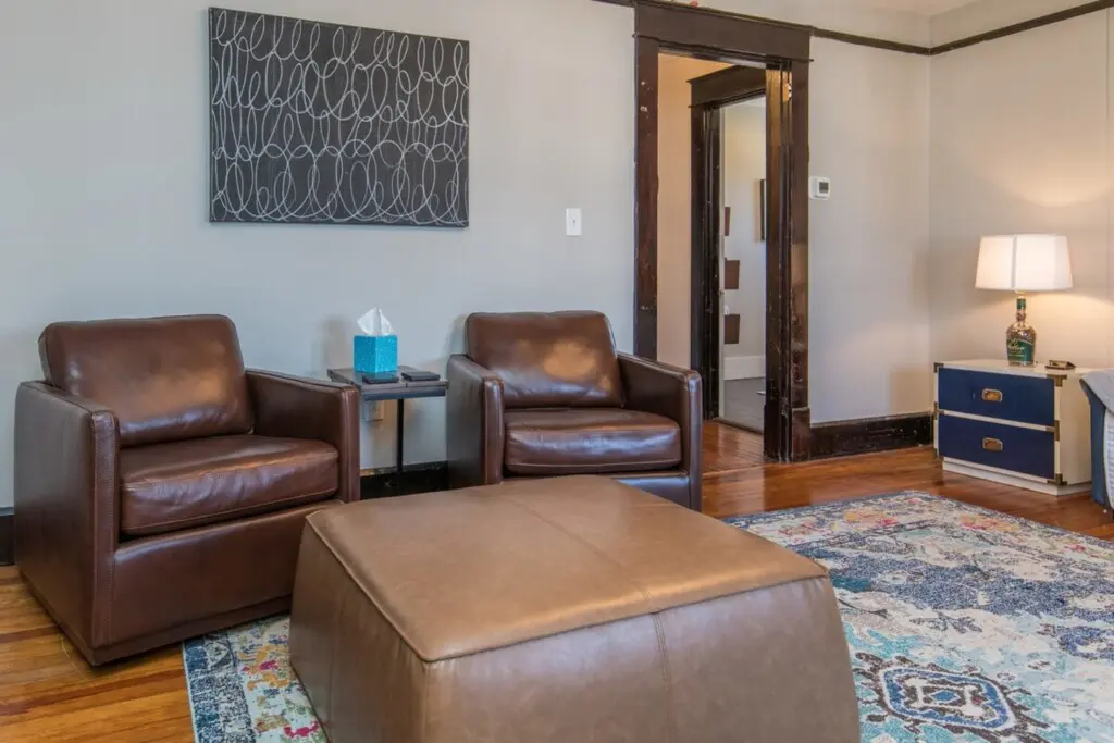 05145785 4c53 4a70 987b cbb318c8884e.jpg