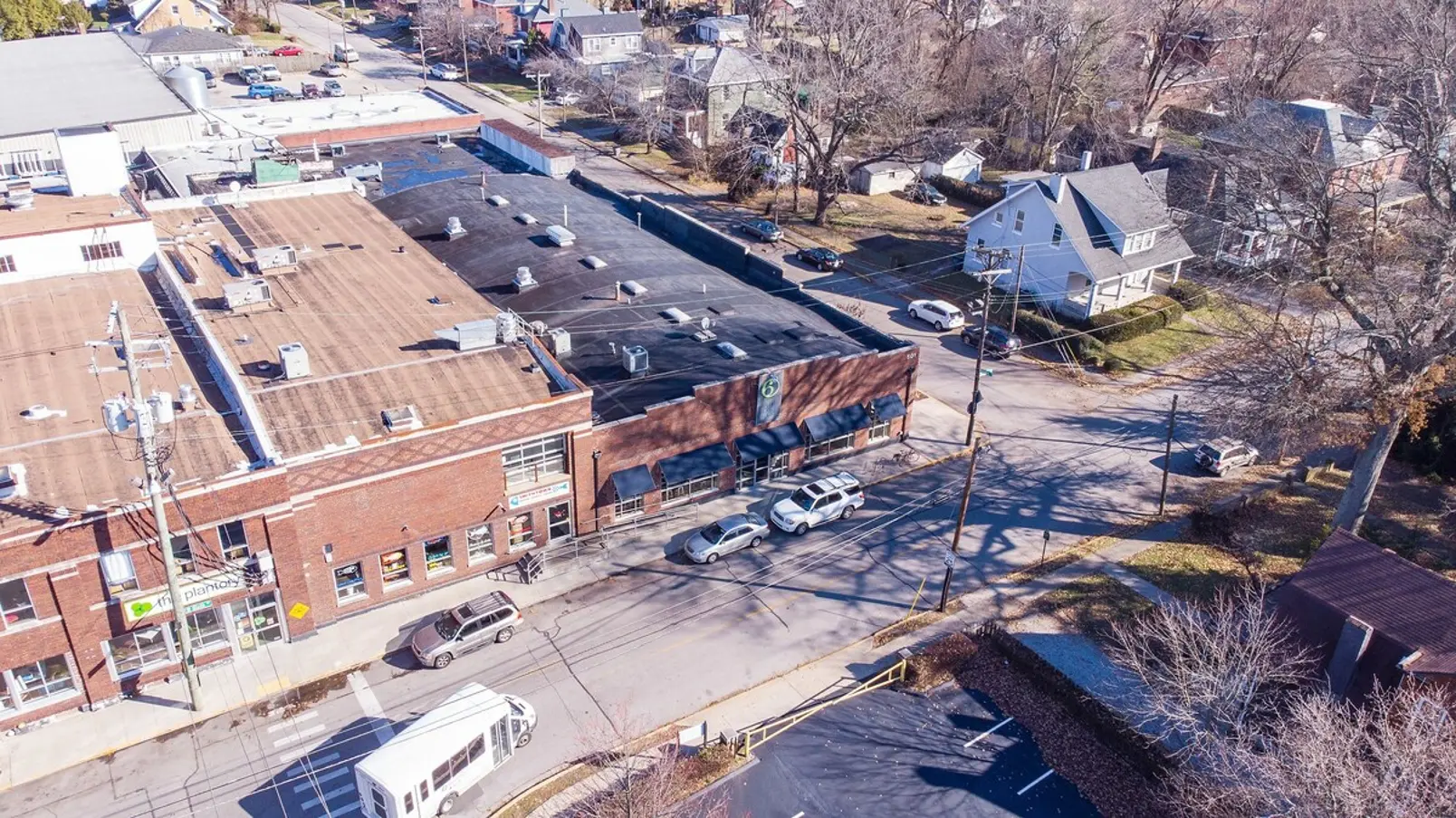 6cb4273b a63f 46e6 a6bd c3a2086abe33.jpg