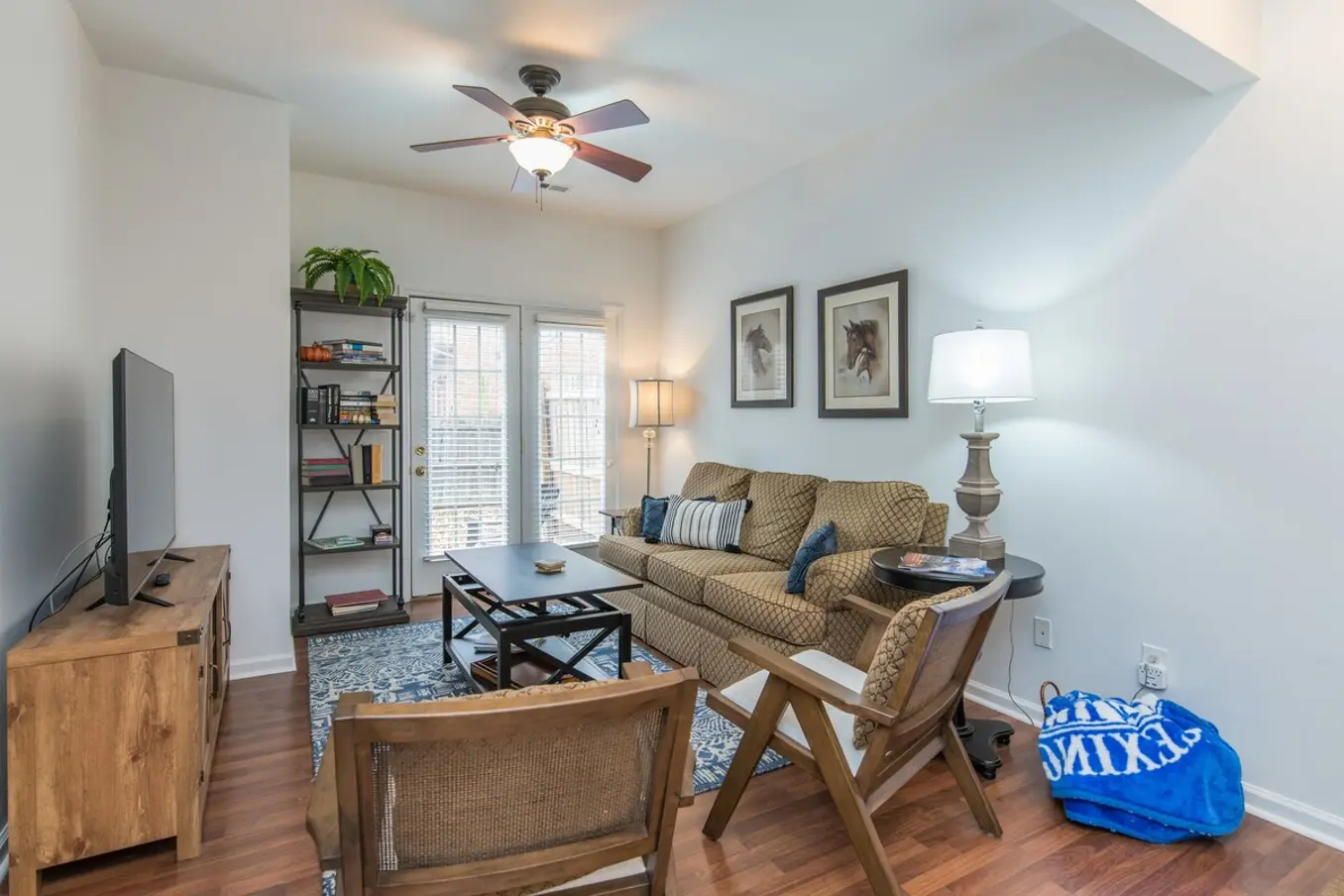 ded8f8eb 40e1 4272 8304 c88d88bcb492.jpg