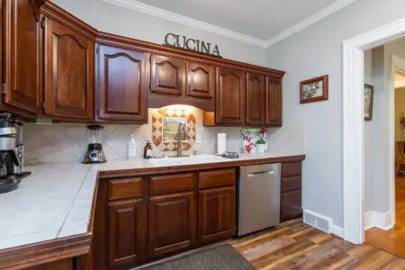 c202ad6e d830 461b 9b86 c5ac46c8e9ee.jpg