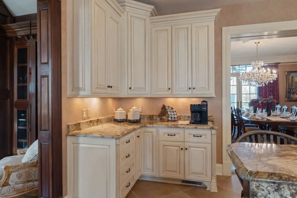 6e6f1dbe 50df 46d7 b8bd 7d2fee2f50a4