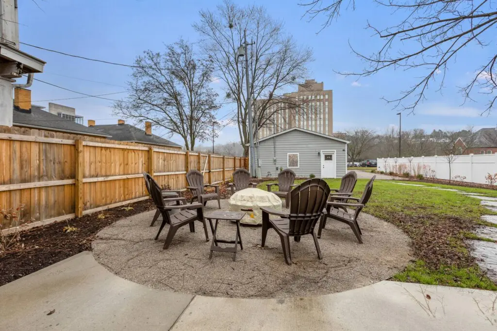 1bad44e8 5d79 48f8 b2b2 92dedcd53d30