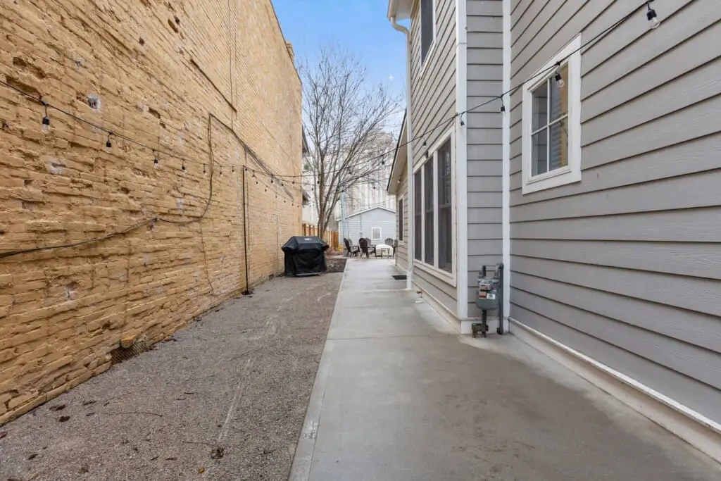 2e575e65 ee58 41e9 b242 1b7f1e648e4b