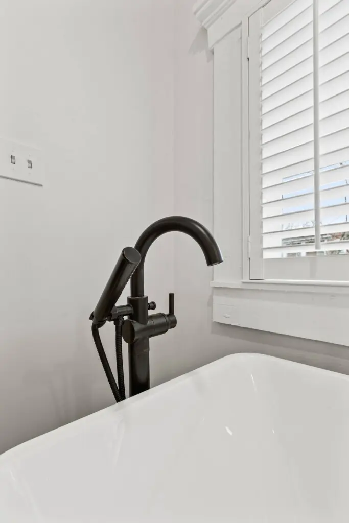 76b8bbac d858 45cf 832a e5b5fc6d8779