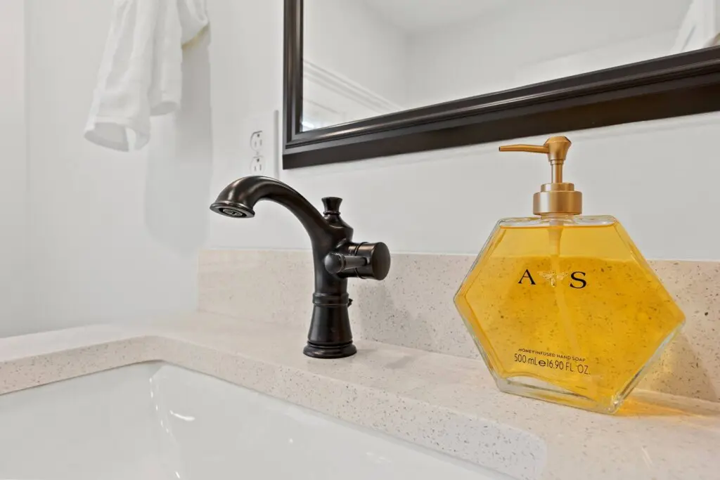 f8a67200 4bc8 4829 989f ff30670d16c7