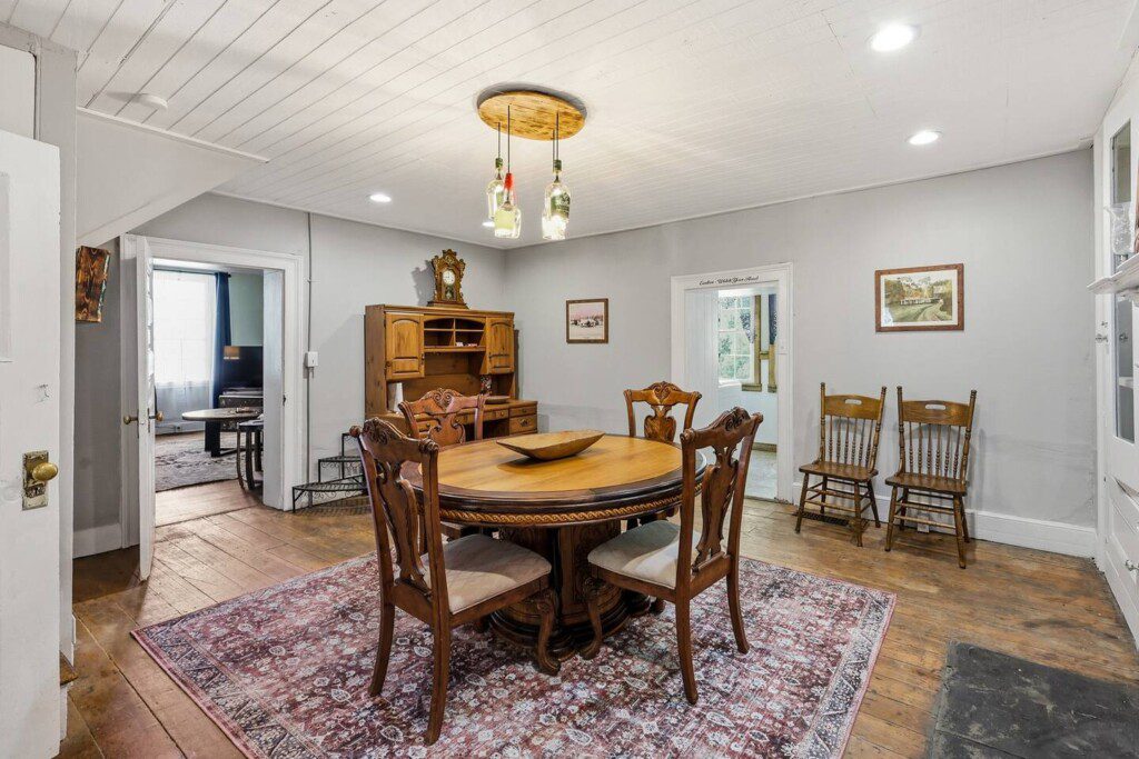 7e911de9 693e 4274 b8c9 1972e41d3bce